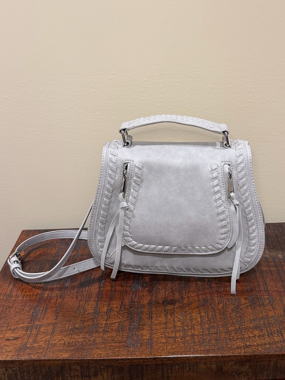 Urban Expressions Gray Crossbody Saddle Bag